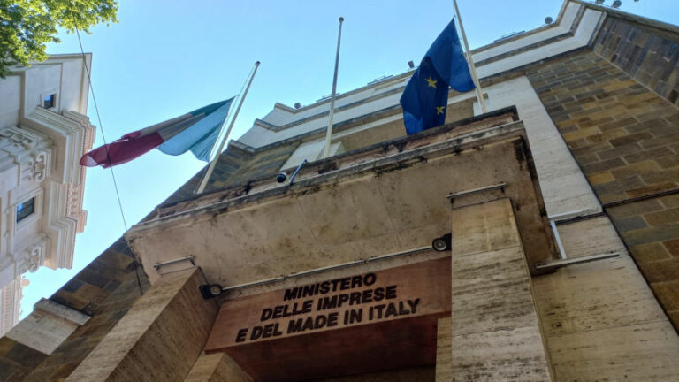Terre d’Oltrepò: Mimit adotta provvedimento gestione commissariale