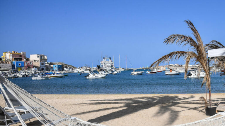 Lampedusa: Urso presiede incontro sul Piano straordinario di interventi infrastrutturali per il rilancio dell'isola