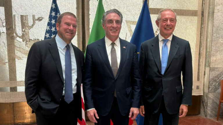 Italia-Usa: Urso incontra il segretario Burgum