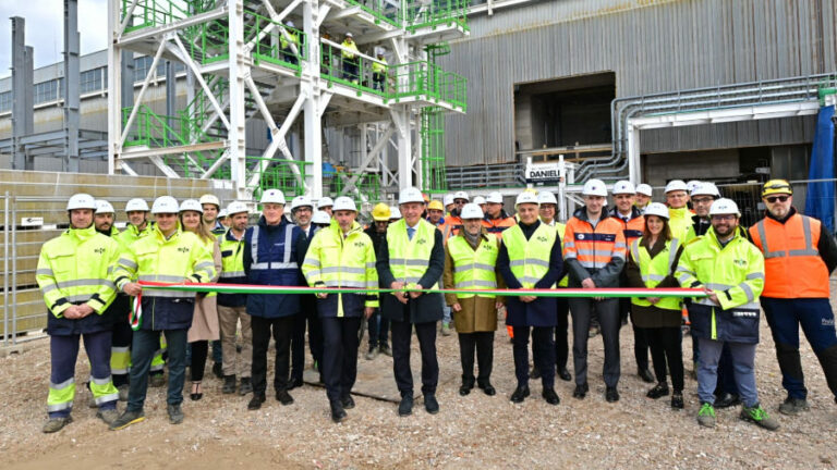 Siderurgia: Urso visita cantiere Hydra del Gruppo RINA