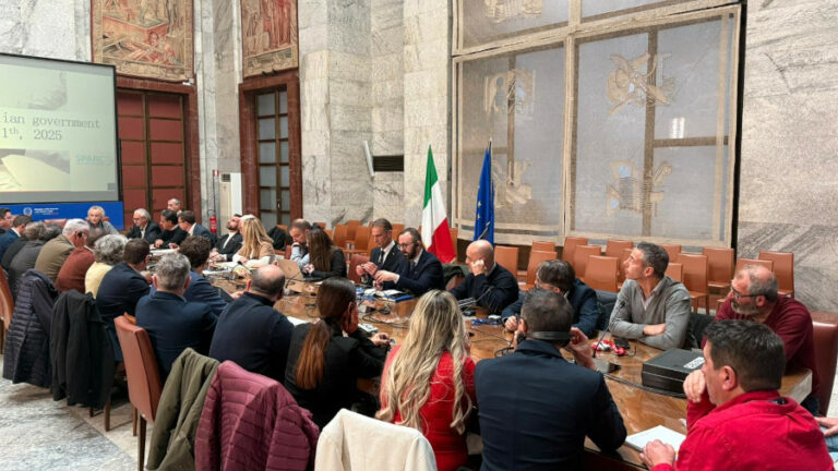 LFoundry: azienda presenta piano, confermato impegno per la continuità produttiva e la tutela occupazionale