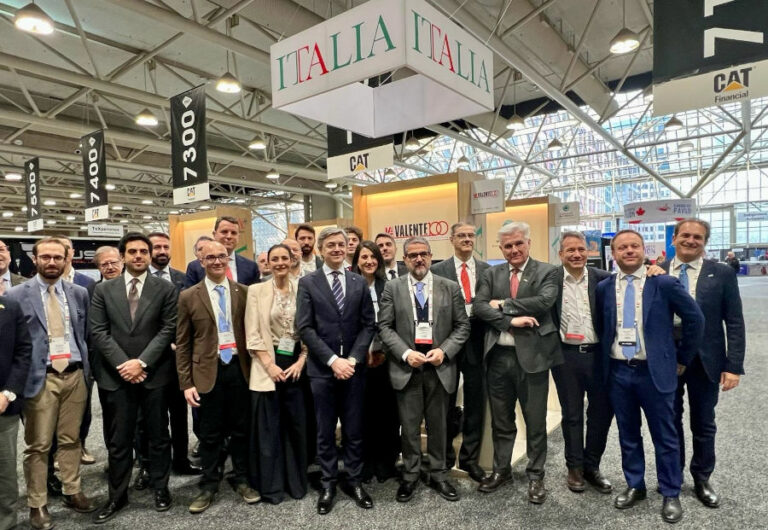 L’Italia a PDAC Convention a Toronto