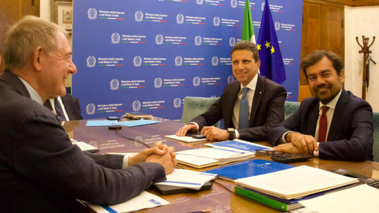 Fiere: incontro Urso-Bozzetti (Fondazione Fiera Milano) su priorità e prospettive del sistema fieristico italiano