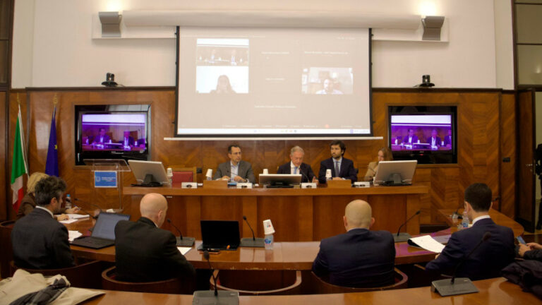 Siderurgia: Urso incontra le imprese della filiera elettromeccanica ed elettrosiderurgica, “riforme in Europa non più rinviabili”