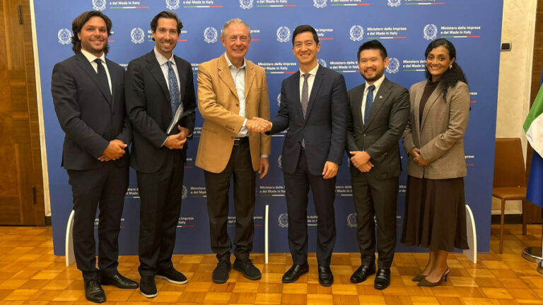 Data Center: Urso incontra i vertici di K2 Strategic