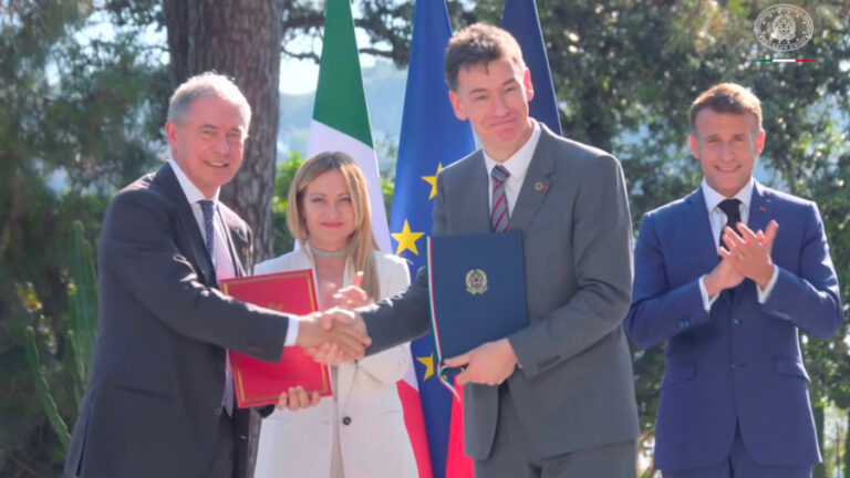 Italia-Francia: Urso e Baptiste firmano dichiarazione congiunta sulla space economy