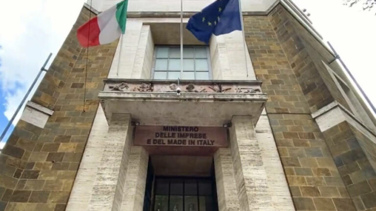 Mimit: Urso incontra il sindaco di Catania Trantino