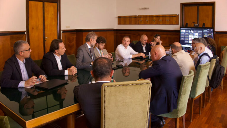 Aeffe: confermata al Mimit proposta rilancio, investimento da oltre 100 mln e tutela per più di 700 lavoratori