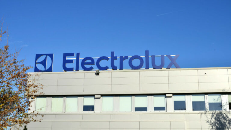 Electrolux: Urso sente governatori Regioni interessate