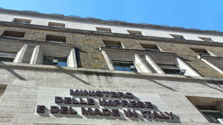 Automotive: 300 mln per la filiera con mini contratti di sviluppo