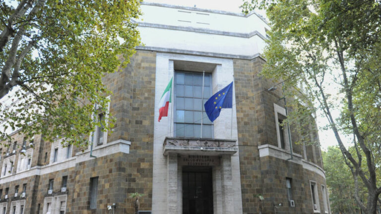 Aggiornamento sull’andamento dei mercati energetici e possibili ricadute sull'inflazione con specifico riguardo al c.d